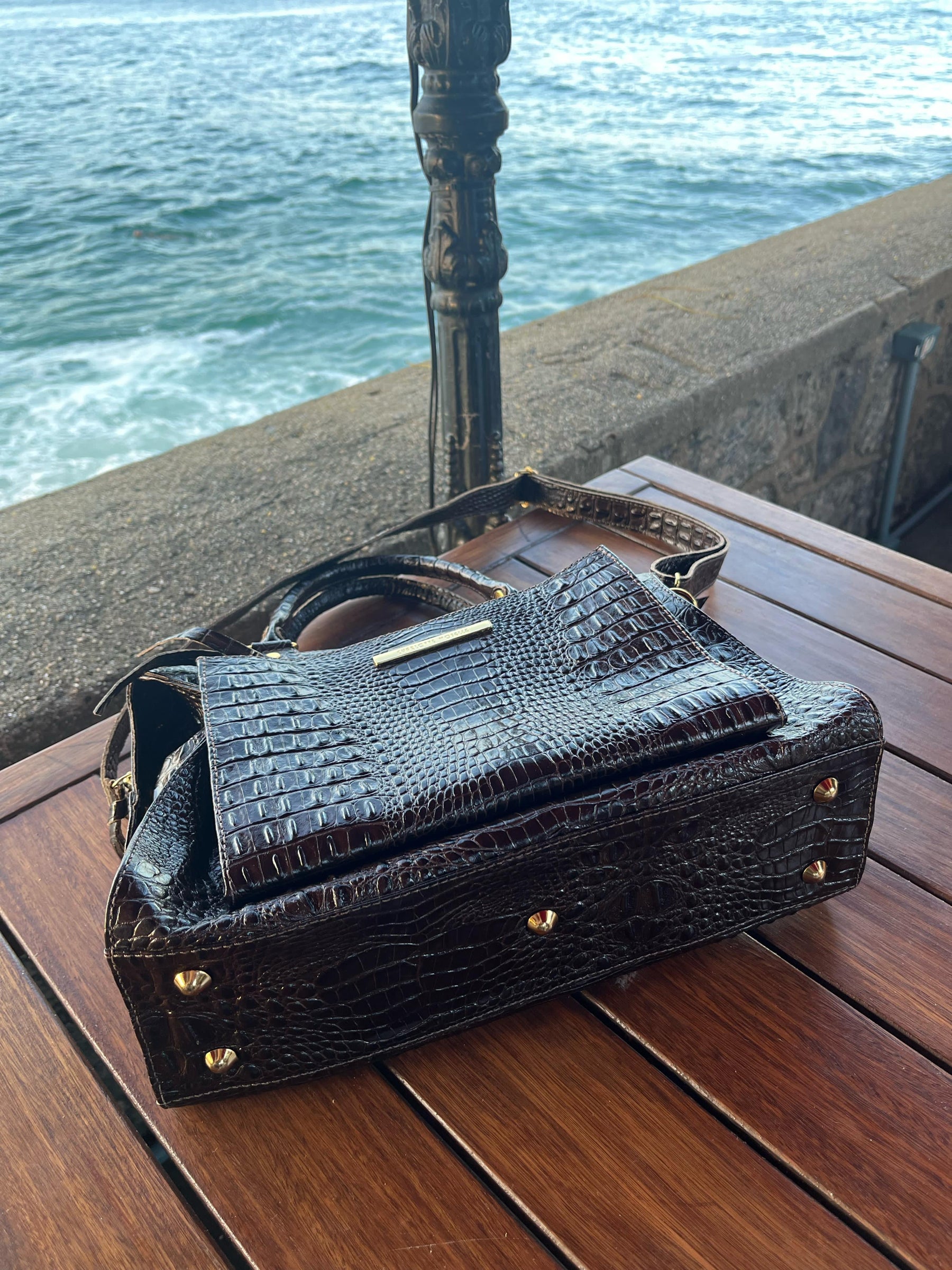 Bolsa LONDRES em couro legítimo