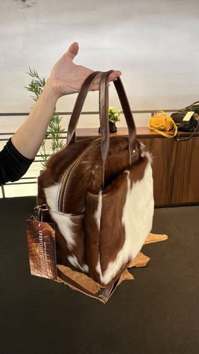 Bolsa BUENOS AIRES em couro legítimo