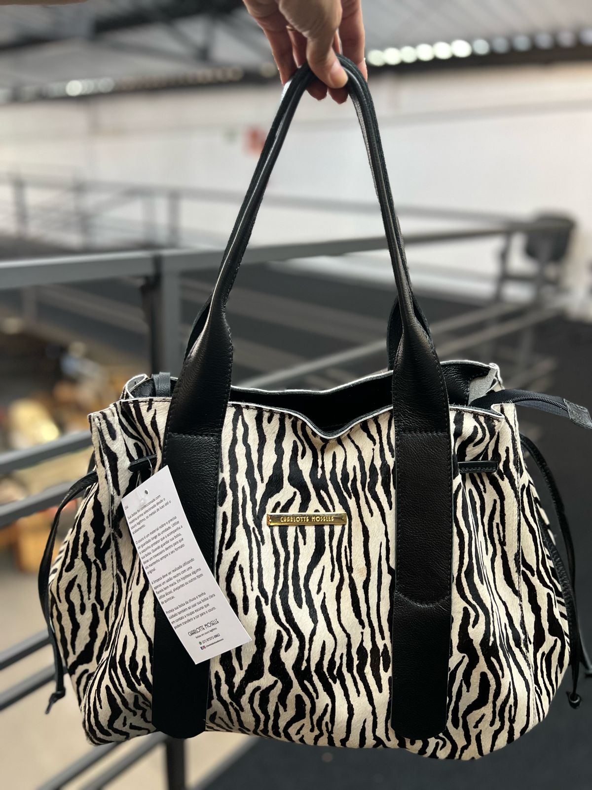 Bolsa SANTORINI em couro legítimo