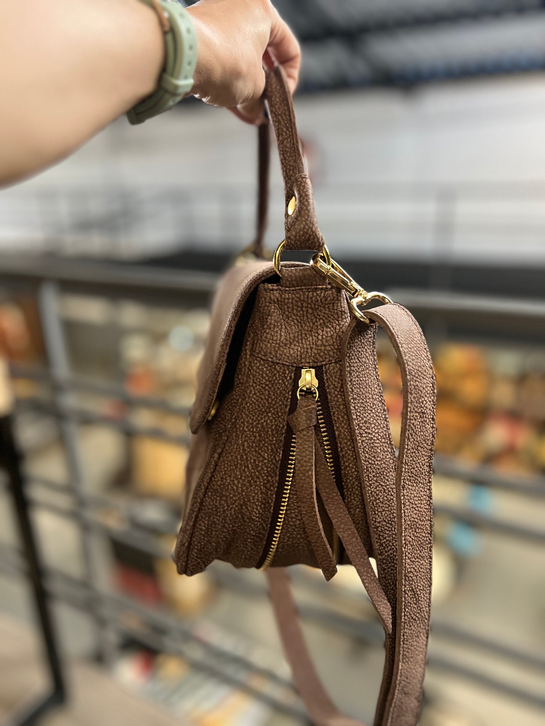 Bolsa INGLESA em couro legítimo