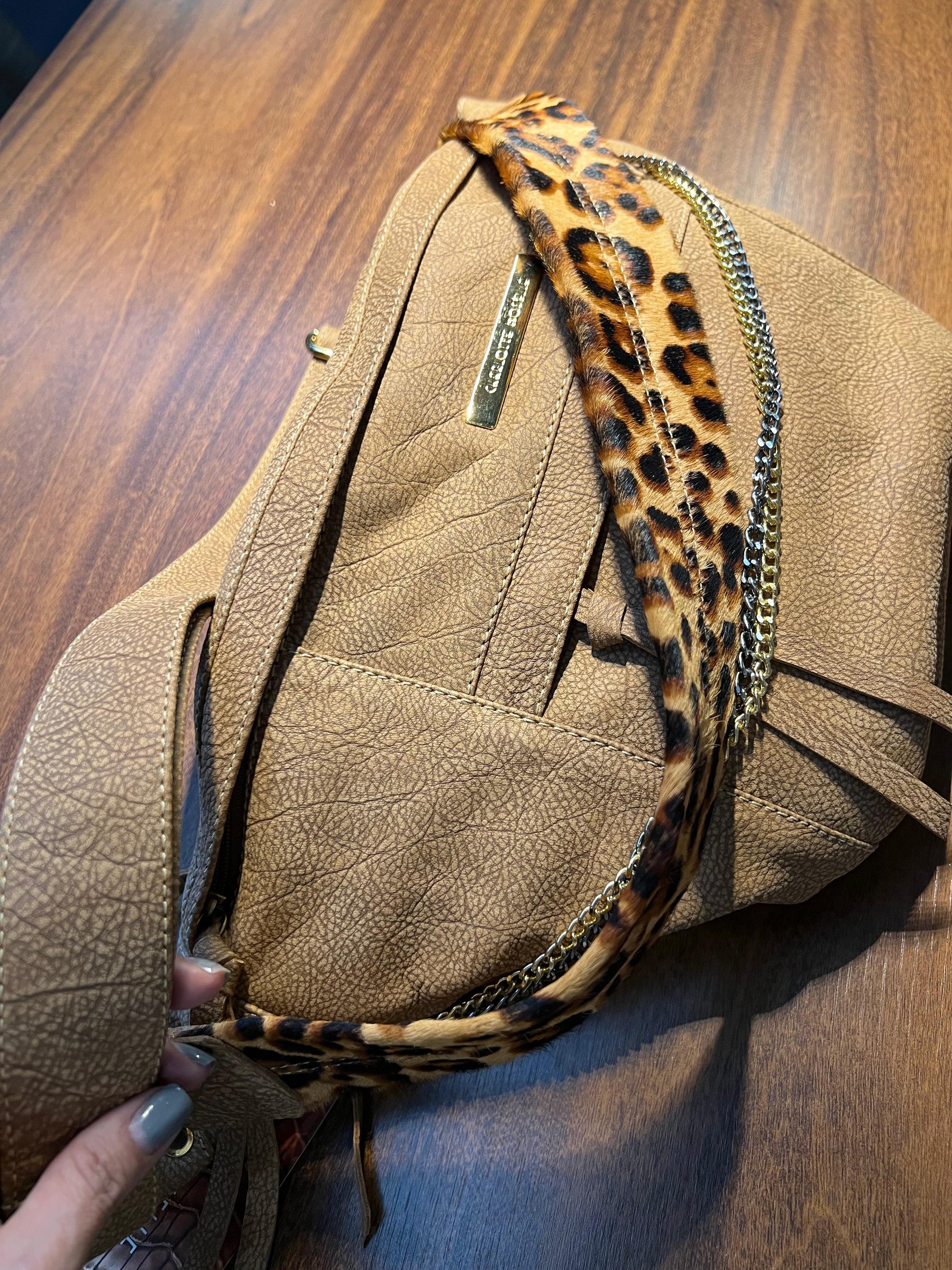 Bolsa IPANEMA em couro legítimo