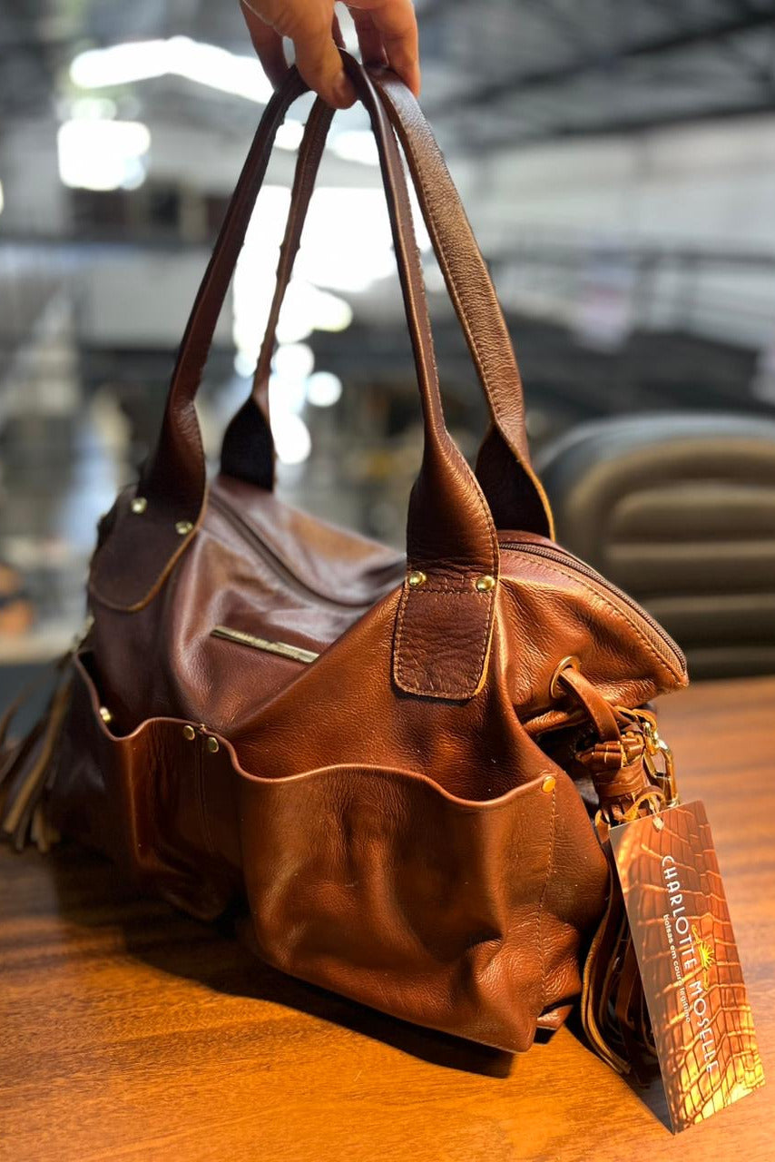 Bolsa IBIZA em couro legítimo