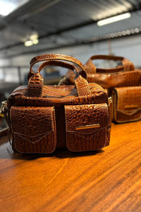 Bolsa COPENHAGEN em couro legítimo