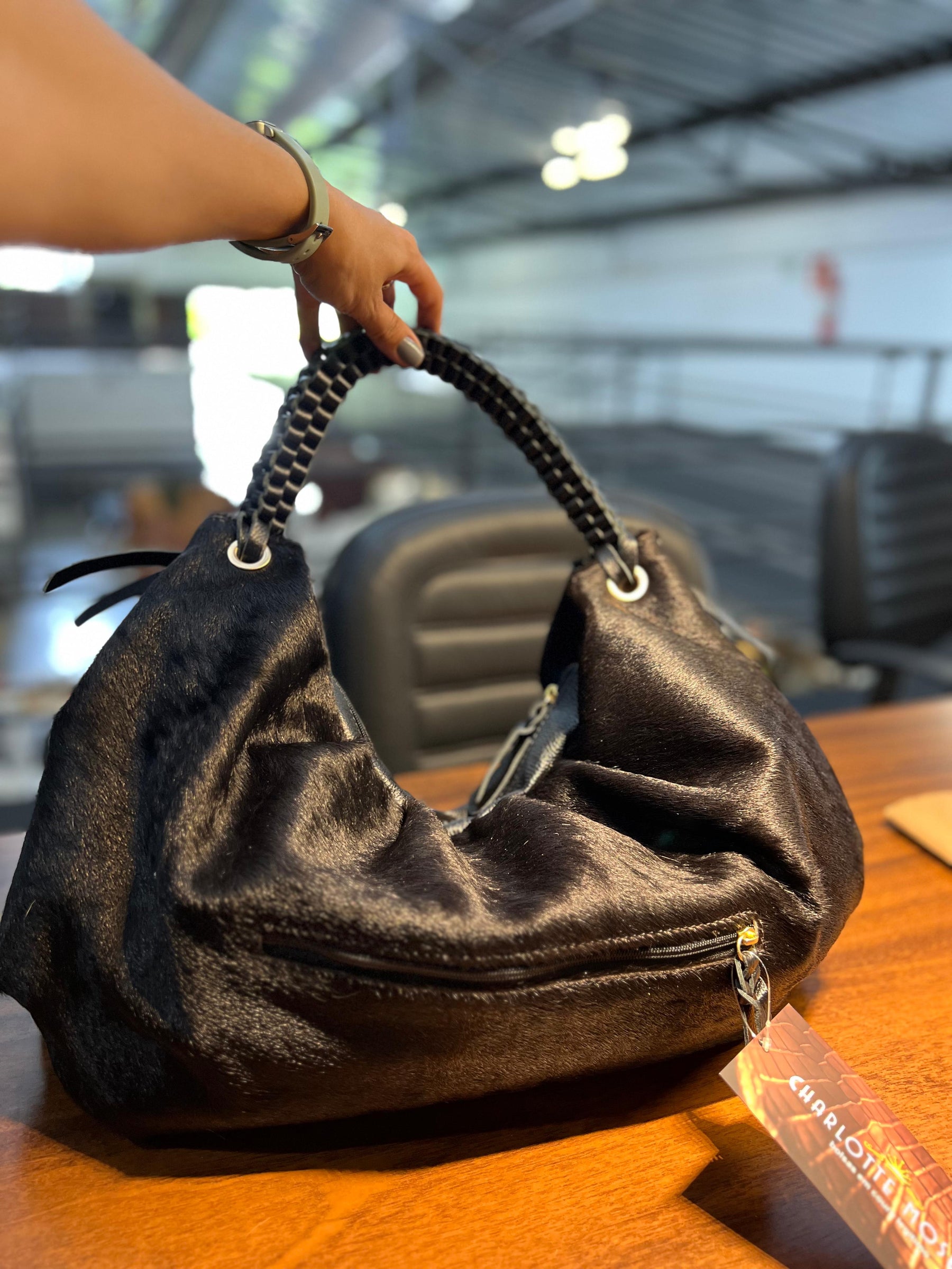 Bolsa MORGANA em couro legítimo