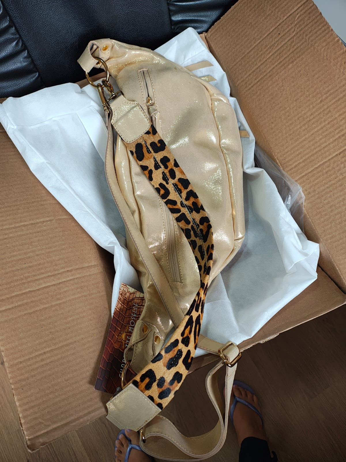 Bolsa IPANEMA em couro legítimo