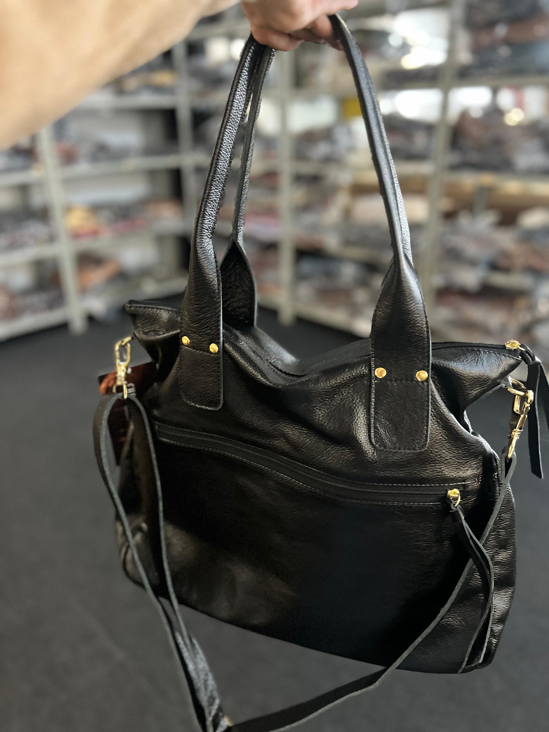 Bolsa VALÊNCIA  em couro legítimo