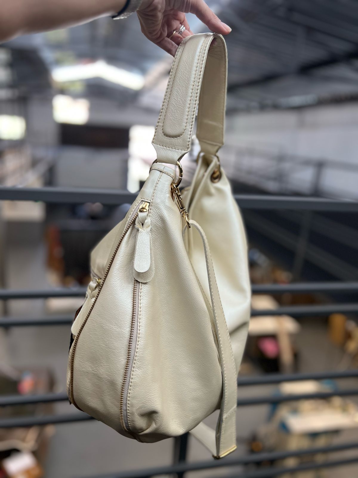 Bolsa TAILÂNDIA em couro legítimo