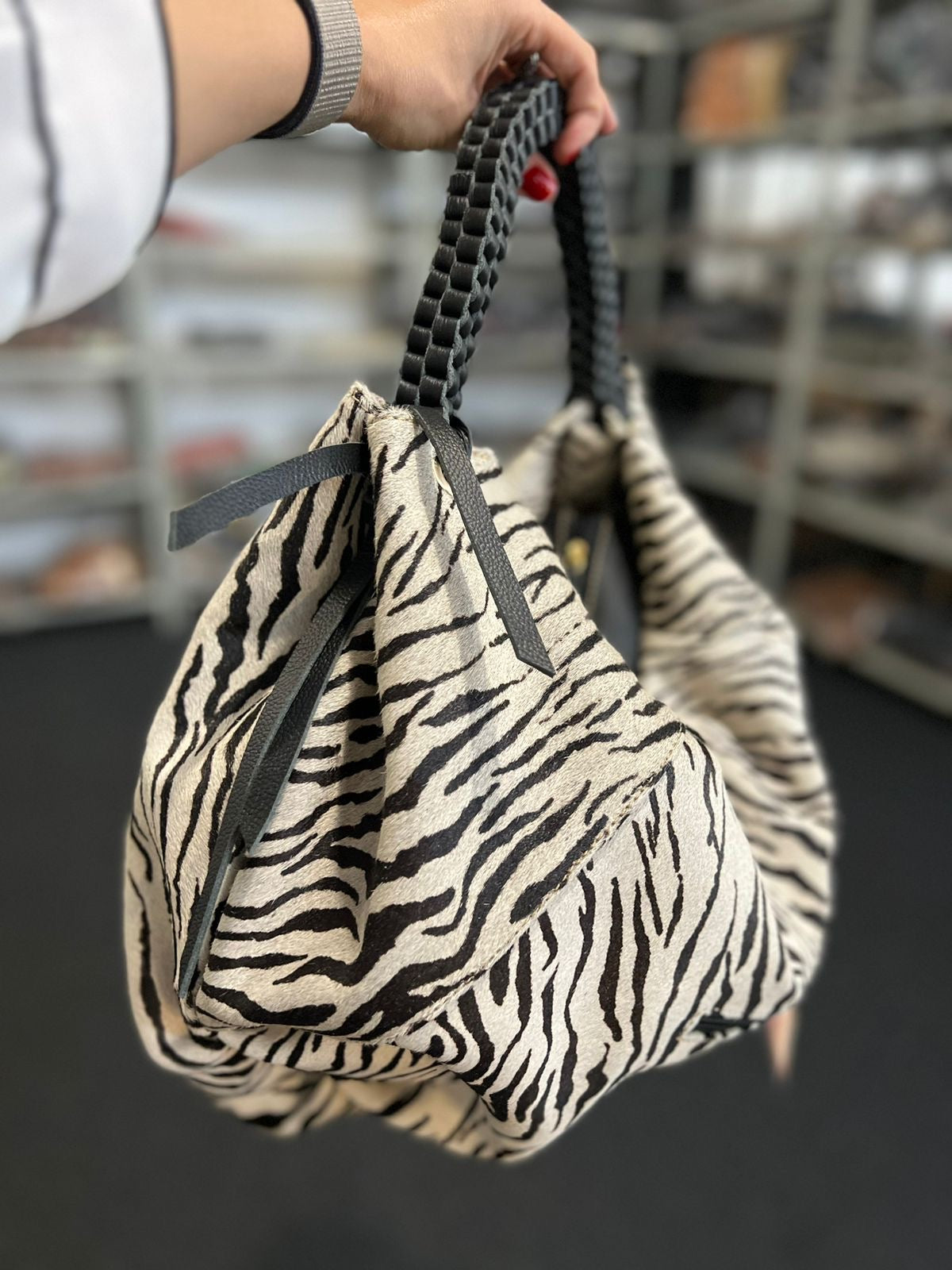 Bolsa MORGANA em couro legítimo