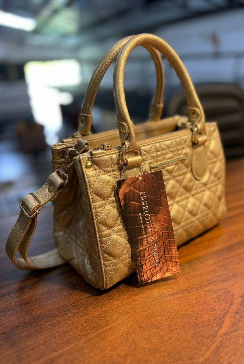 Bolsa TESS em matelassê couro legítimo