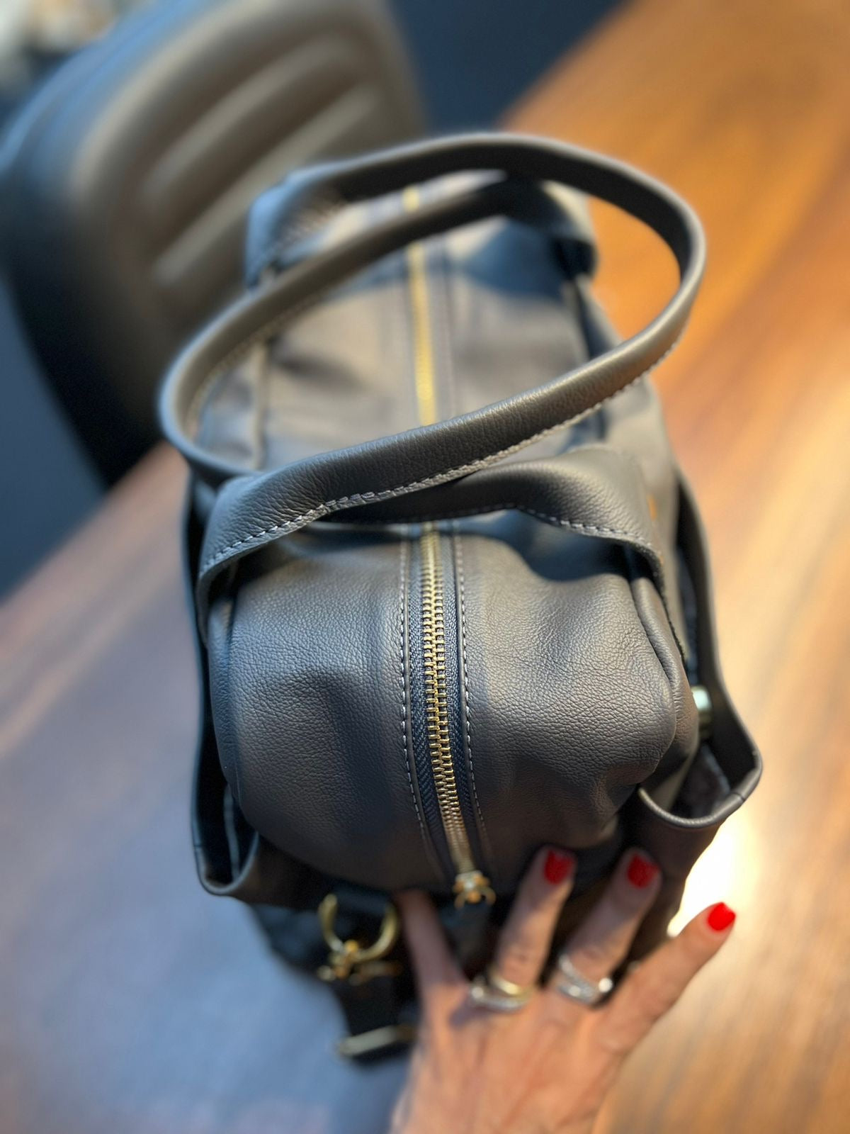 Bolsa BUENOS AIRES em couro legítimo