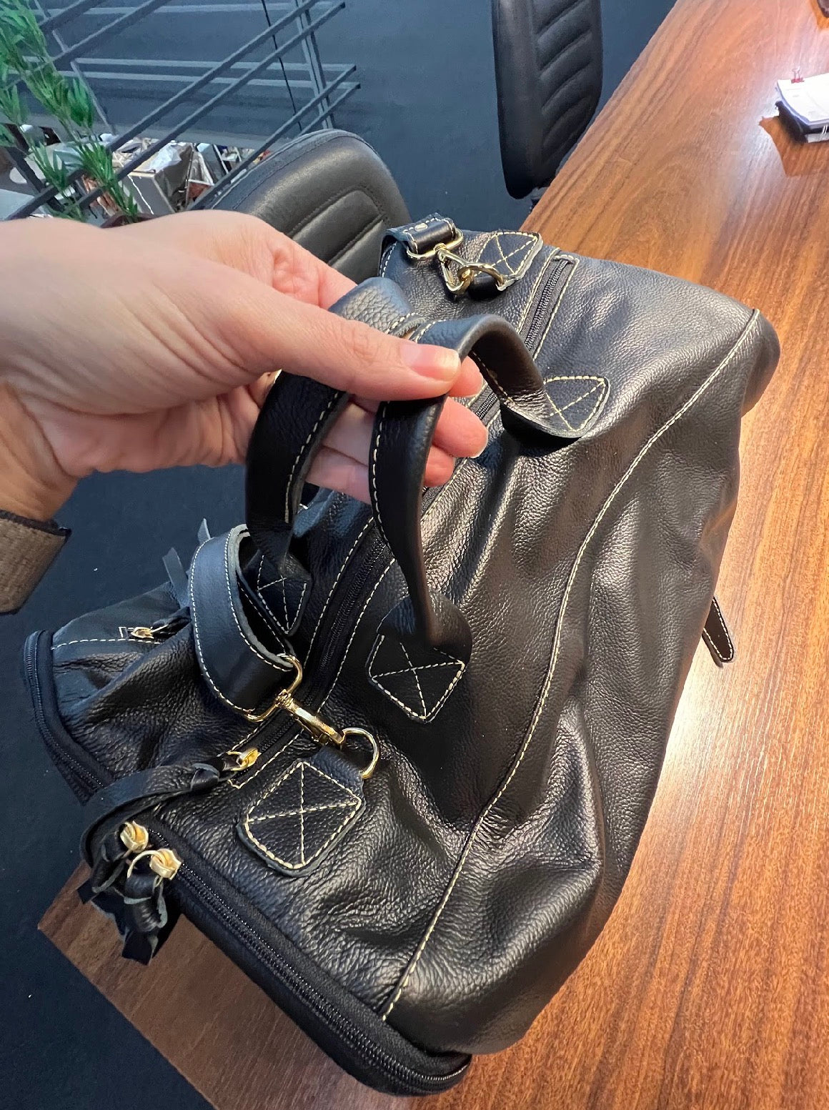 Mala/Mochila ATLAS em couro legítimo