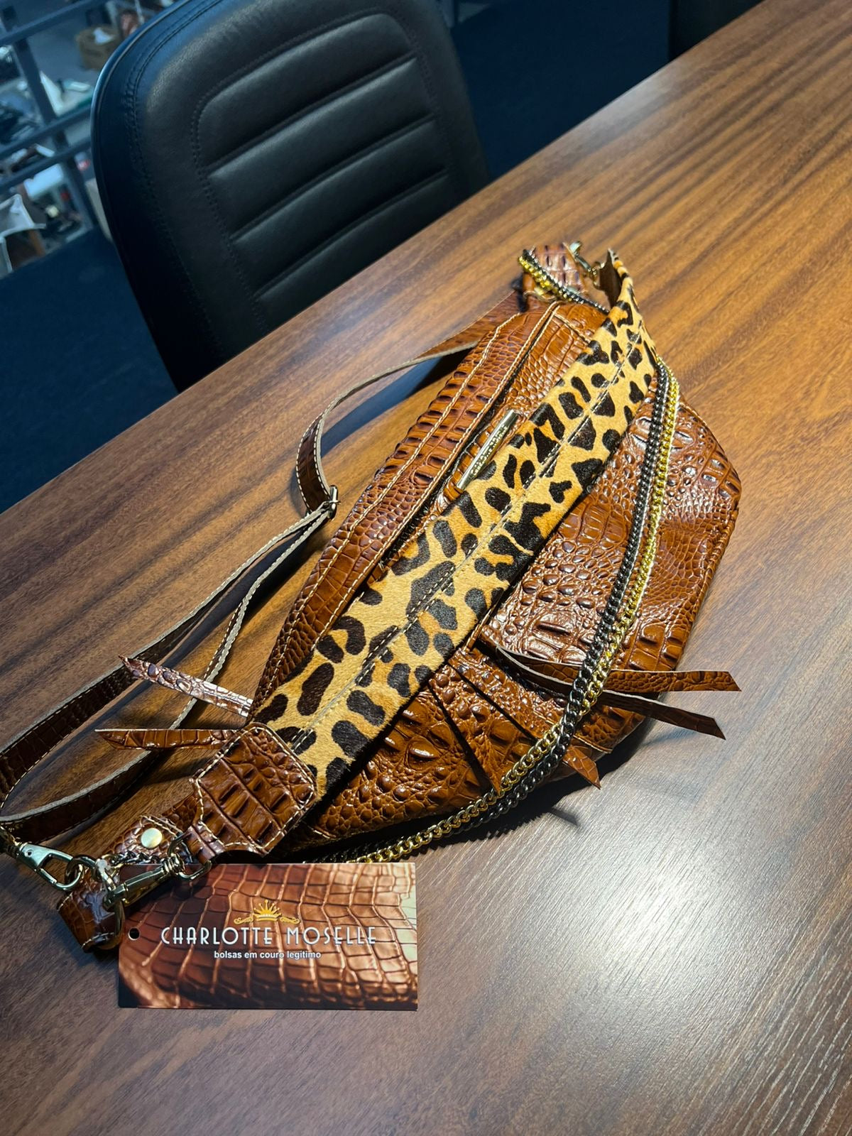 Bolsa IPANEMA em couro legítimo