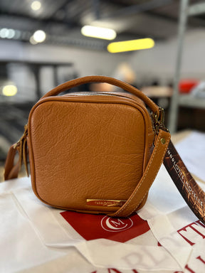 Bolsa CANCUN em couro legítimo