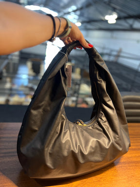 Bolsa AVALON em couro legítimo