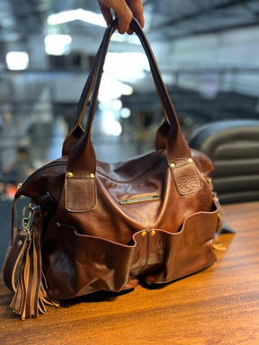 Bolsa IBIZA em couro legítimo