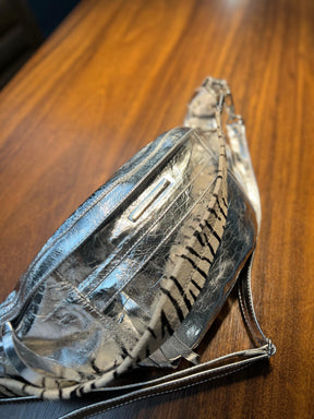 Bolsa IPANEMA em couro legítimo