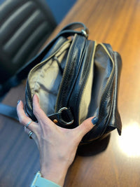 Bolsa GREGA em couro legítimo