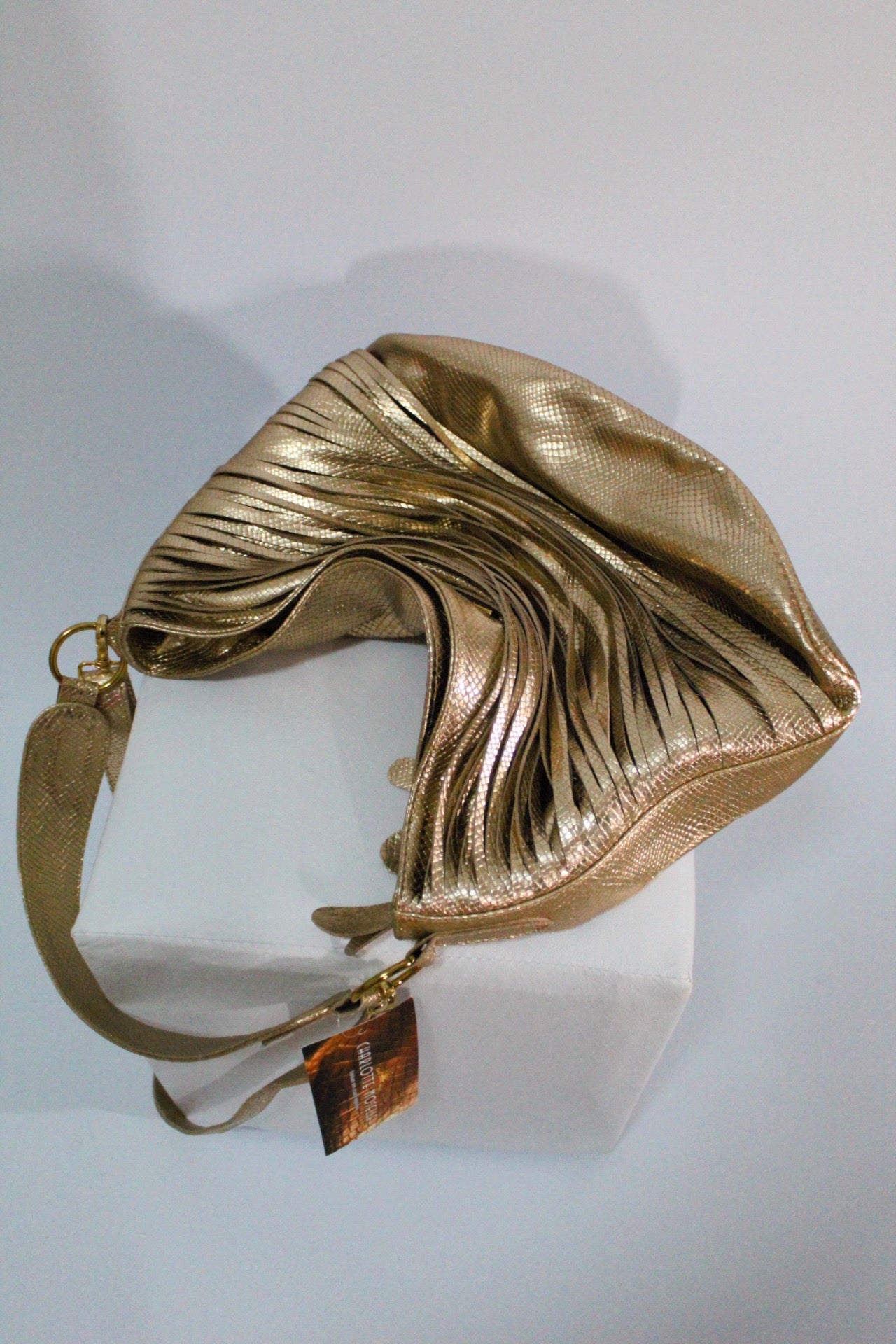 LANÇAMENTO! Bolsa OCEANO em couro legítimo