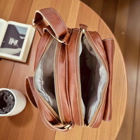 Bolsa GREGA em couro legítimo