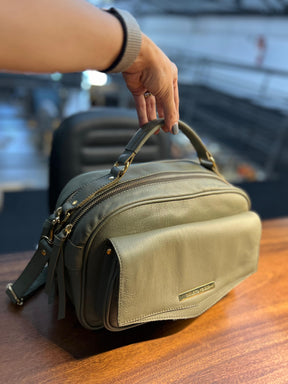 Bolsa MÔNACO em couro legítimo