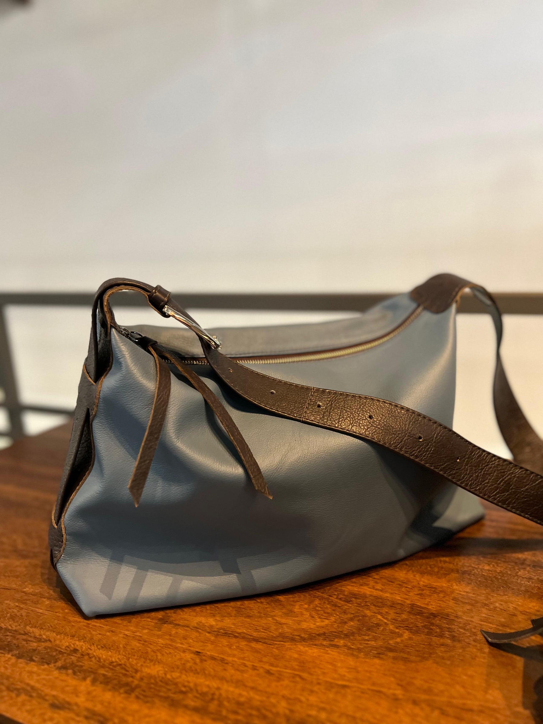 Bolsa LOS ANGELES em couro legítimo