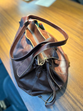 Bolsa SANTORINI em couro legítimo