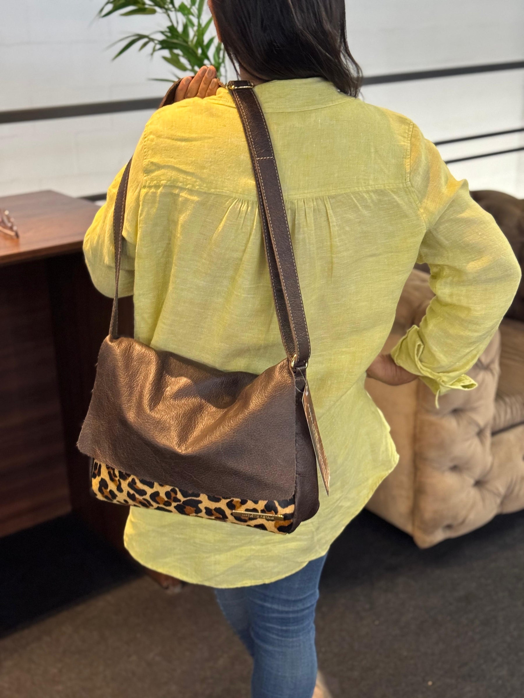 Bolsa CARTEIRO LIVERPOOL em couro legítimo