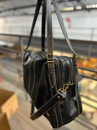 Bolsa NORUEGA em couro Legítimo