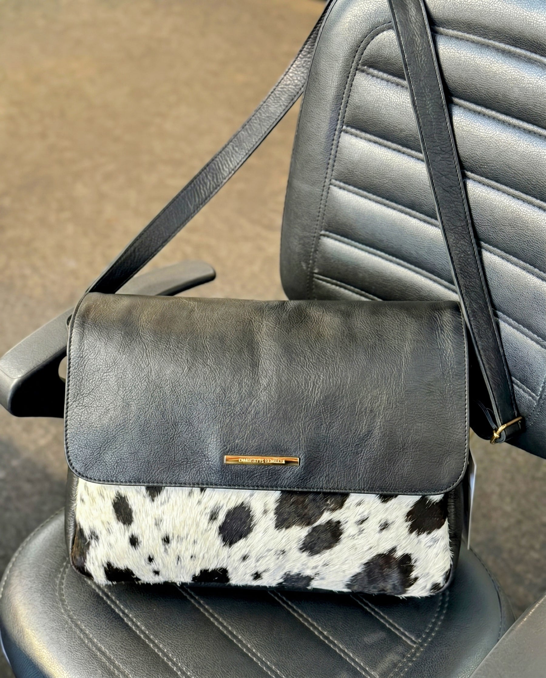 PRÉ LANÇAMENTO - Bolsa Carteiro MANCHESTER em couro legítimo