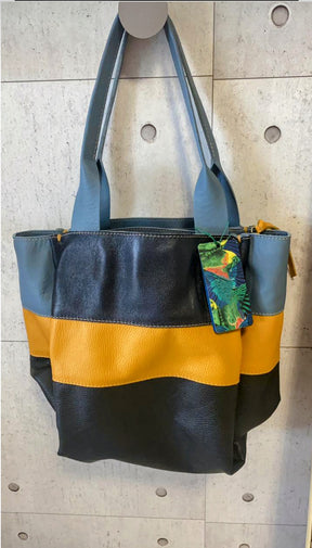 Bolsa FLORENZA em couro legítimo