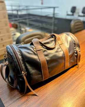 Mala HELSINK em couro legítimo