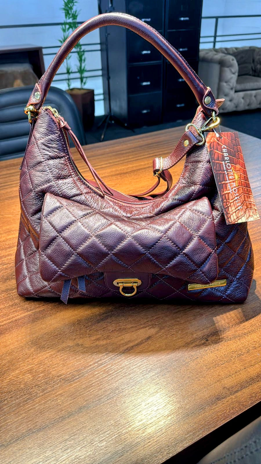 Lançamento! Bolsa ROMÊNIA em couro legítimo