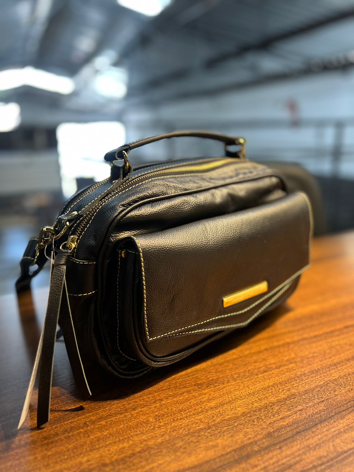 Bolsa MÔNACO em couro legítimo