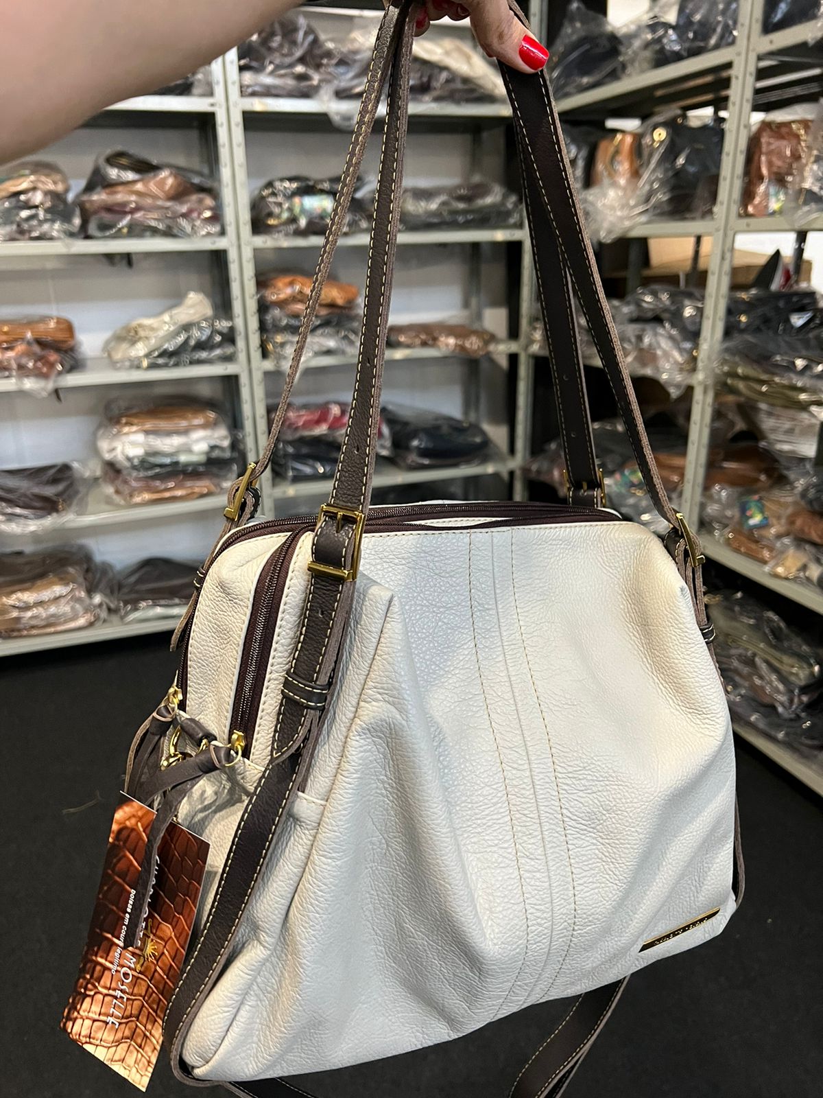 Bolsa NORUEGA em couro Legítimo