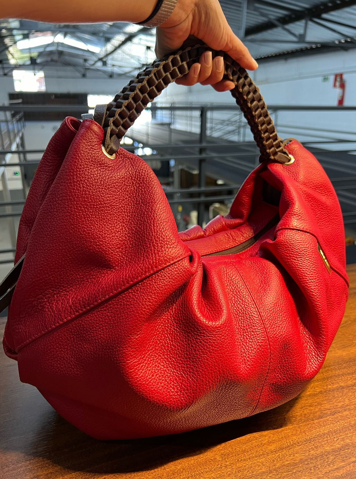 Bolsa MORGANA em couro legítimo