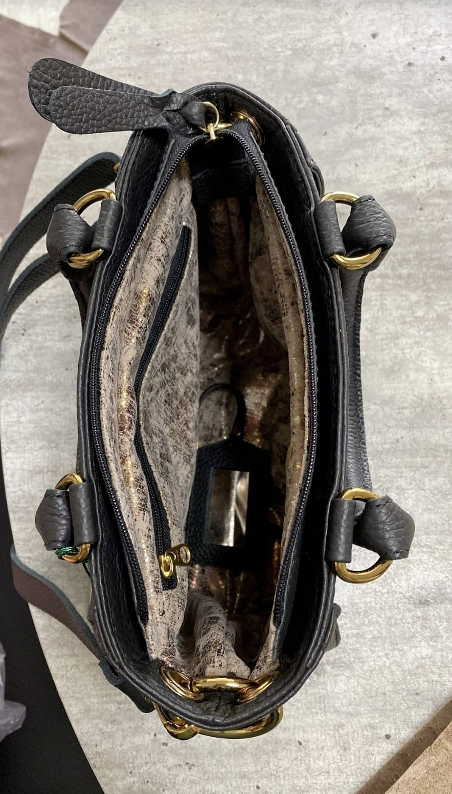 Bolsa MALDIVAS em couro legítimo