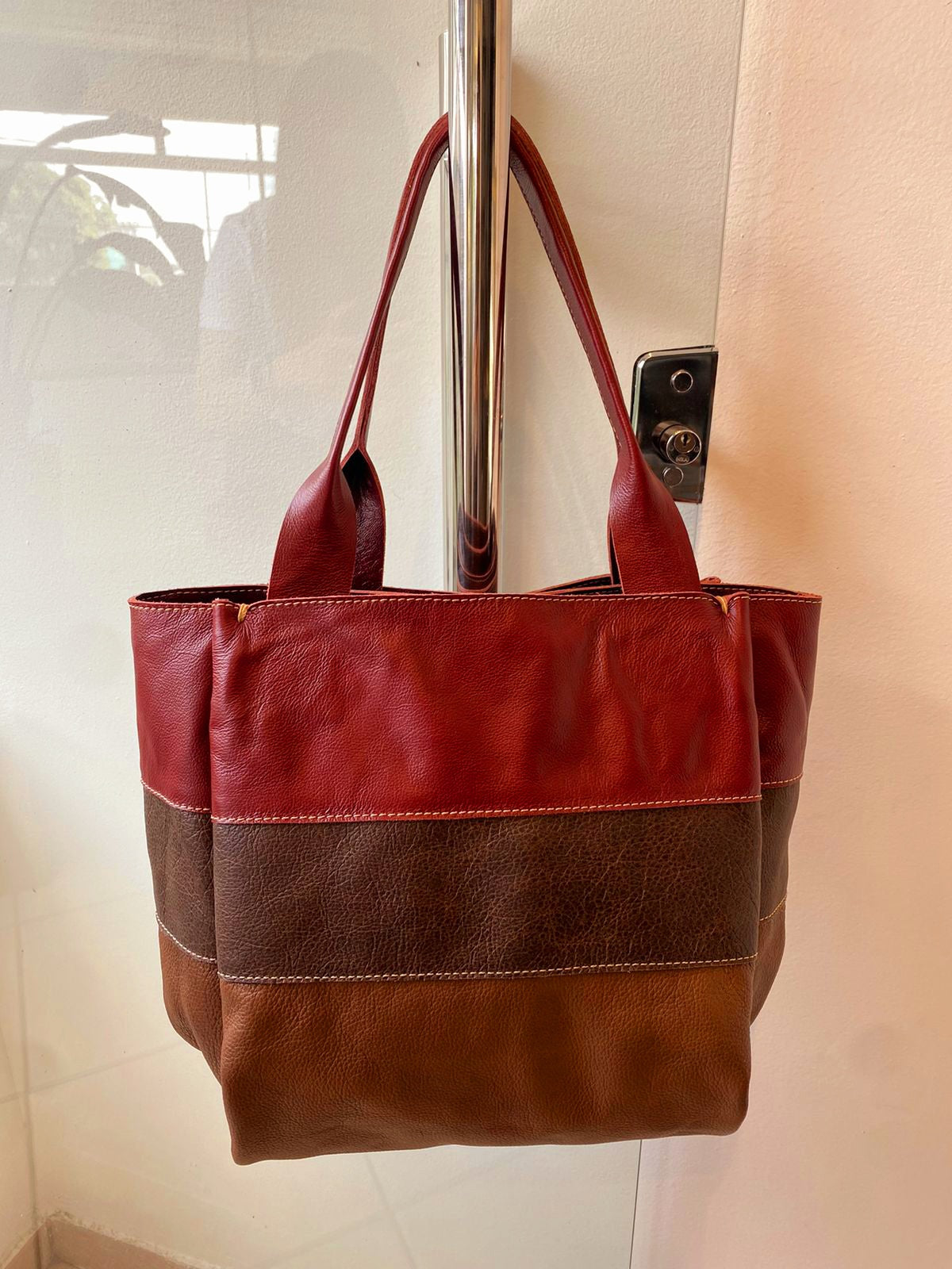 Bolsa FLORENZA em couro legítimo