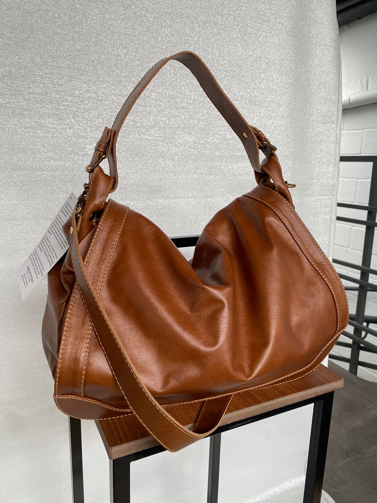 Bolsa BÉLGICA em couro legítimo
