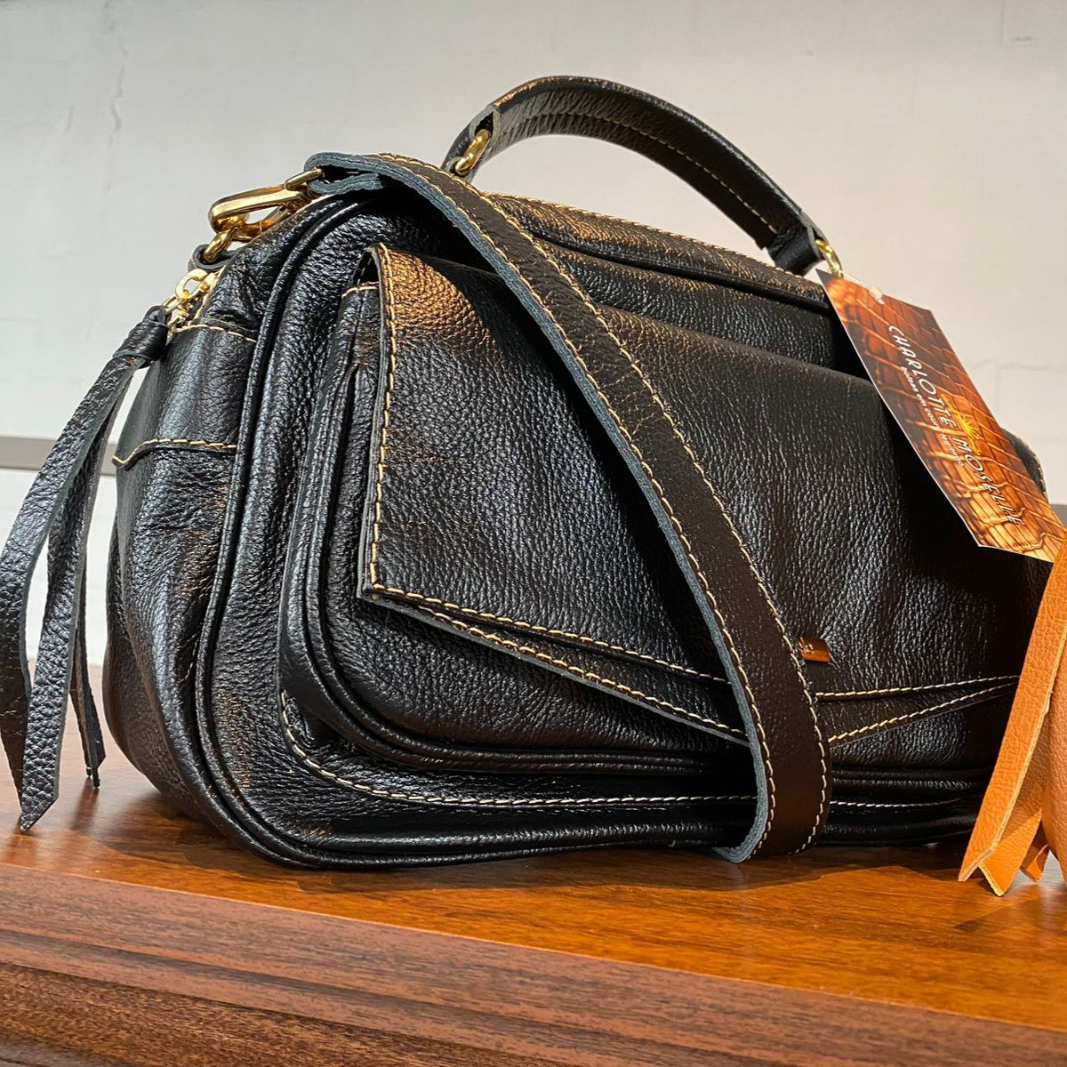 Bolsa MÔNACO em couro legítimo