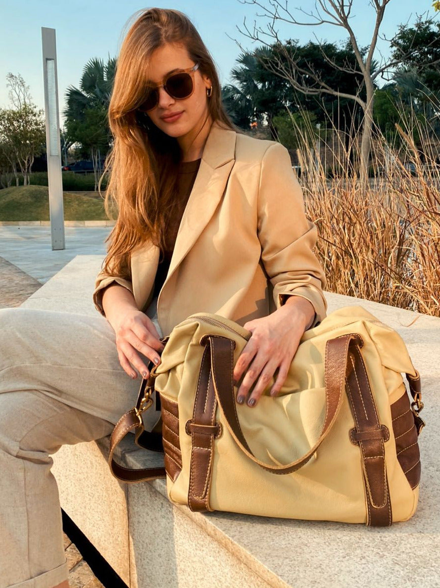 Bolsa JAPÃO em couro legítimo – Charlotte Moselle