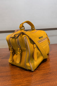 Bolsa SUÍÇA em couro legítimo