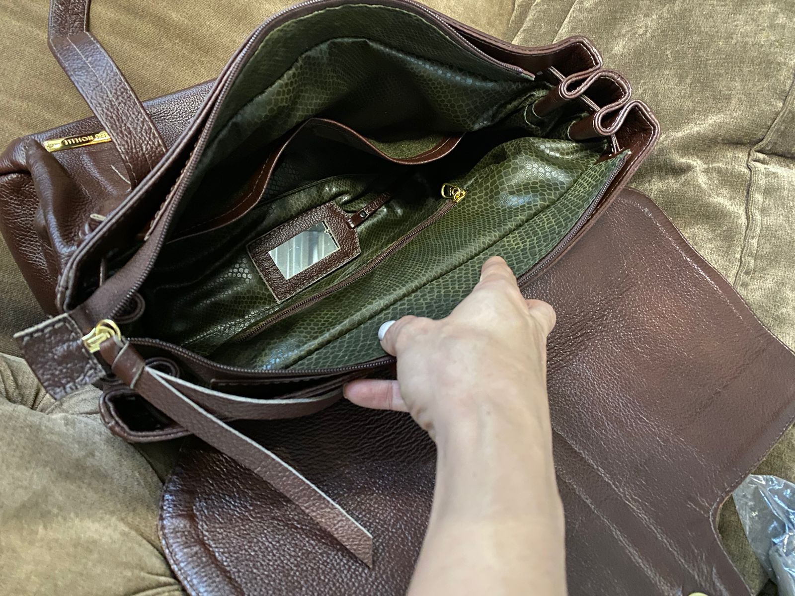 Bolsa CHILE em couro legítimo