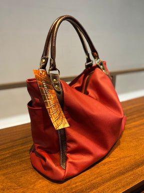 Bolsa AMSTERDÃ em couro legítimo