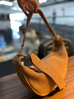 Bolsa MALIBU em couro legítimo