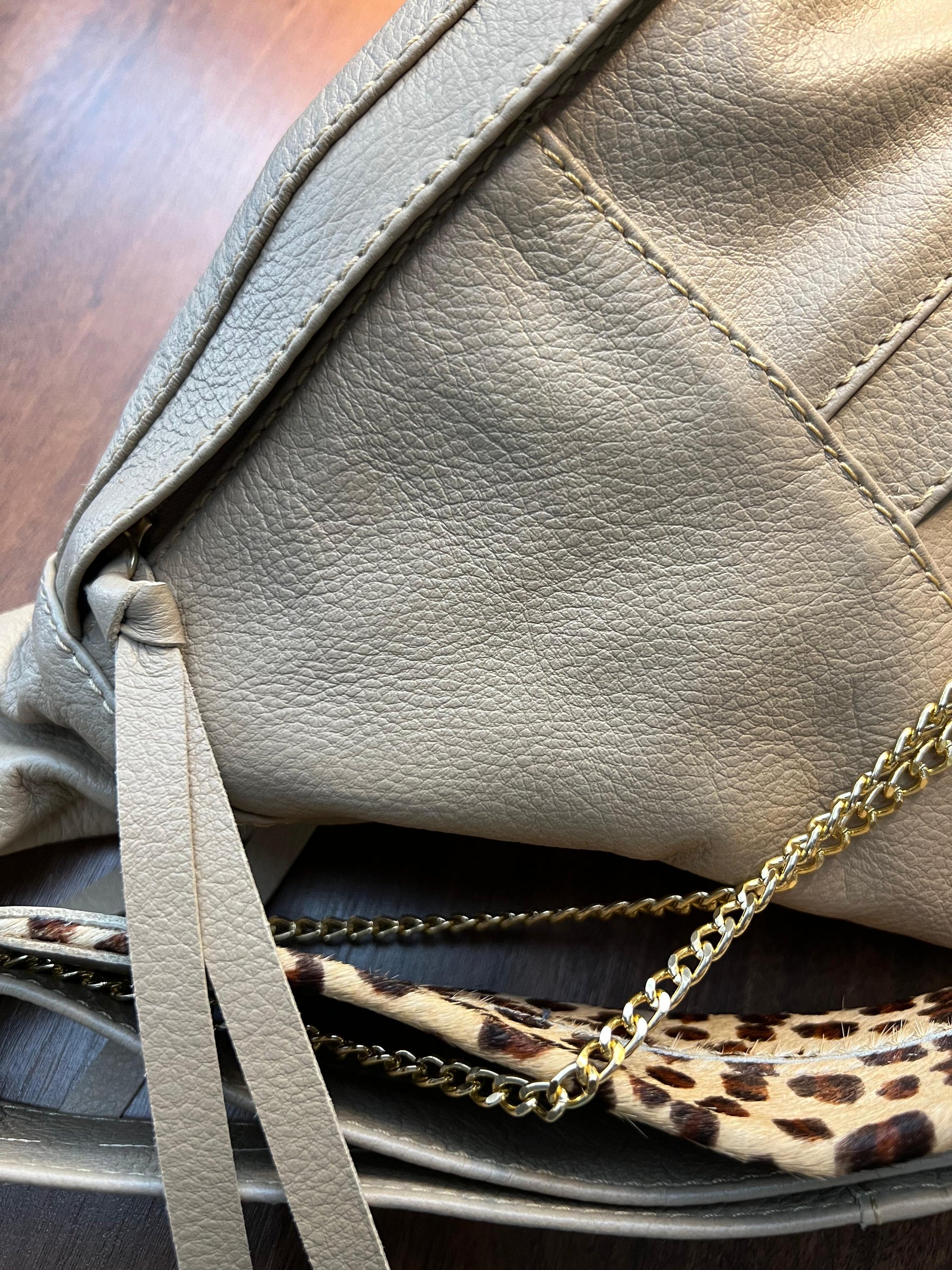 Bolsa IPANEMA em couro legítimo