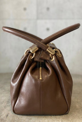Bolsa VIENA em couro legítimo