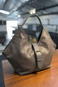 Lançamento! Bolsa CAPRI em couro legítimo