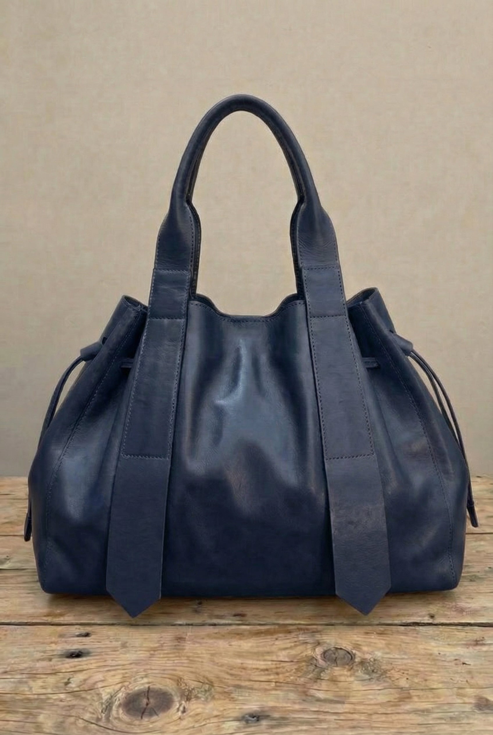 Bolsa SANTORINI em couro legítimo