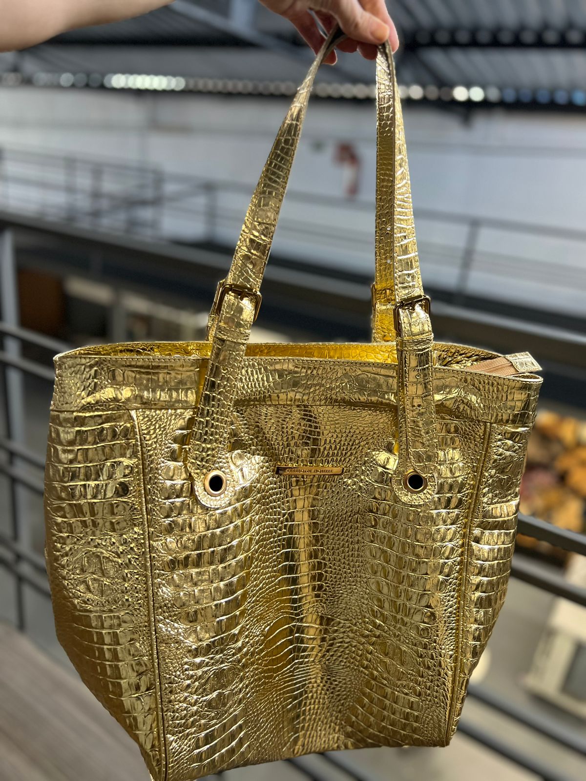 Bolsa COLISEU em couro legítimo