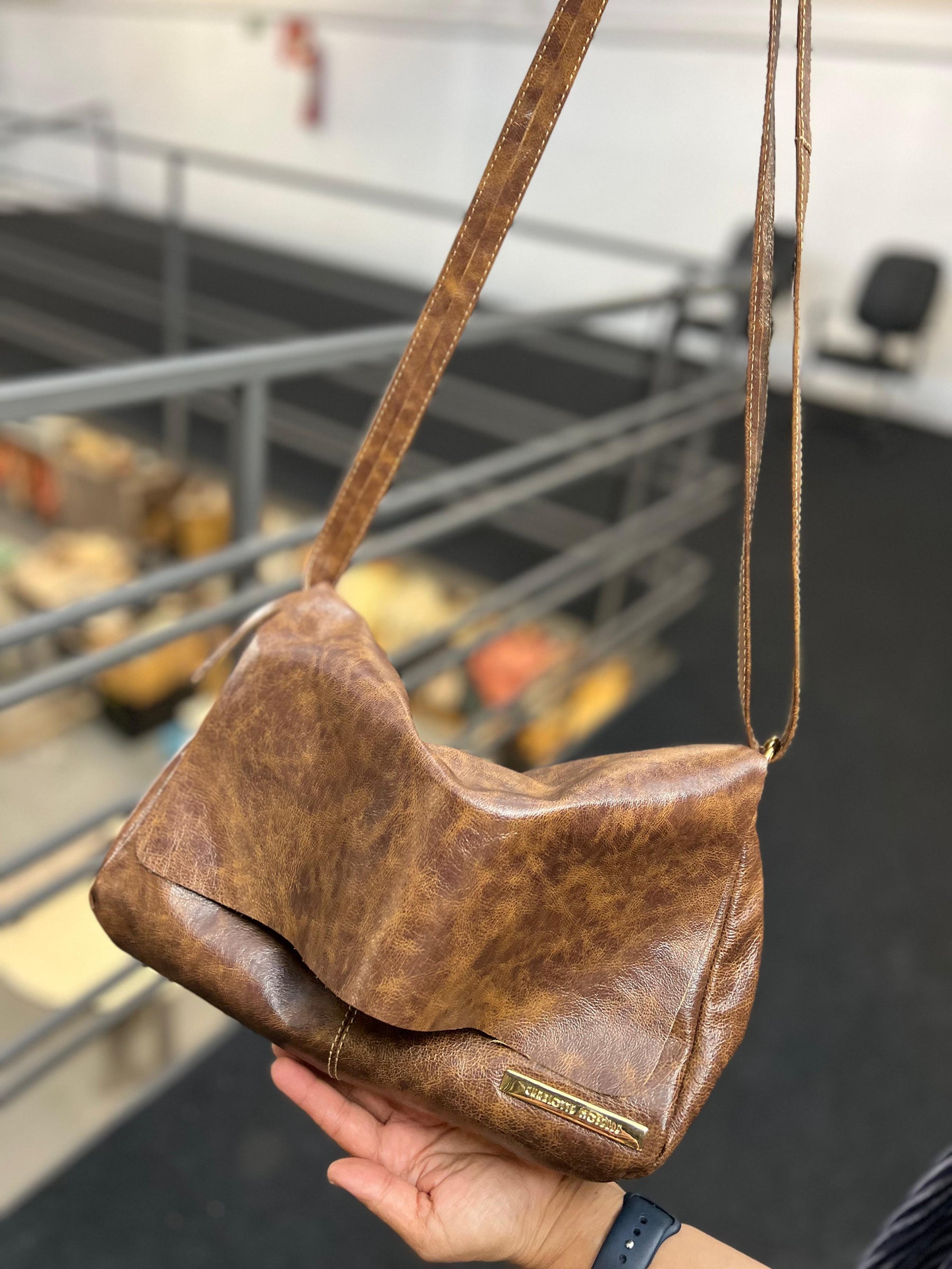 Bolsa CARTEIRO LIVERPOOL em couro legítimo